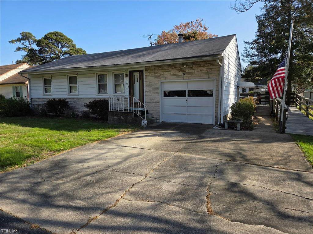 2220 Miller Ave - Photo 1
