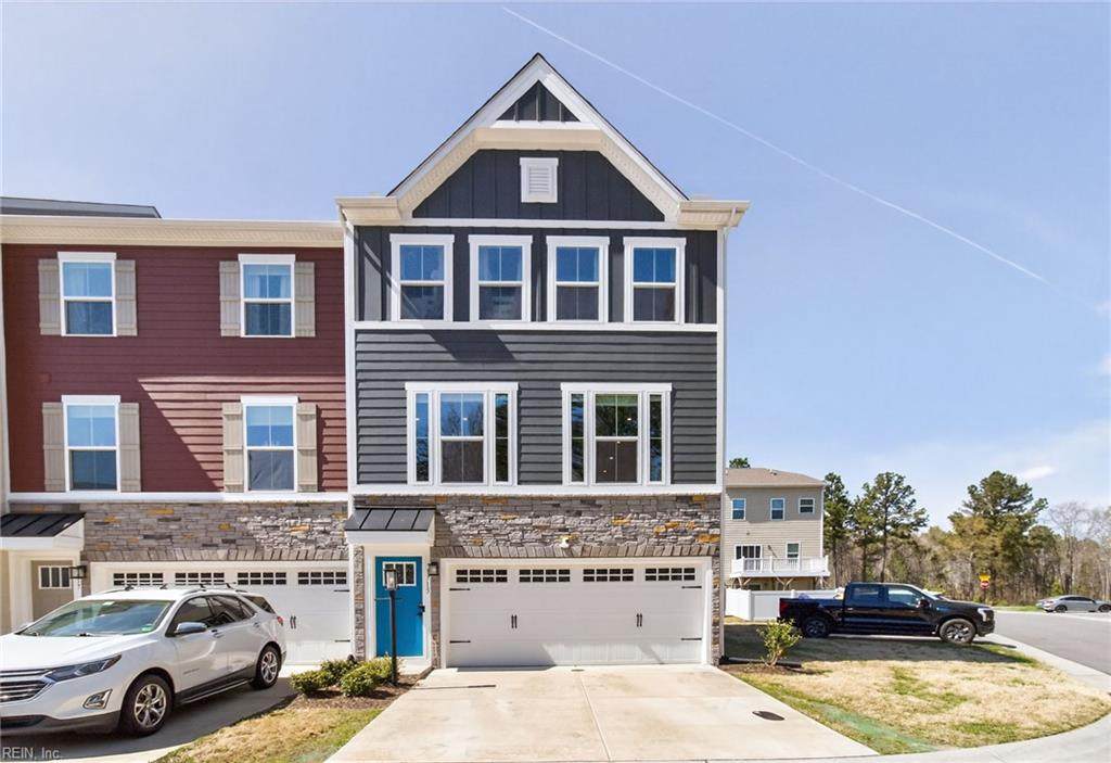 1715 Ark Royal Rd - Photo 1
