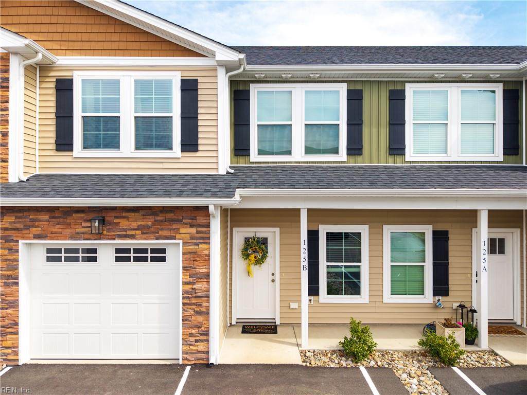125 Moyock Landing Dr - Photo 1