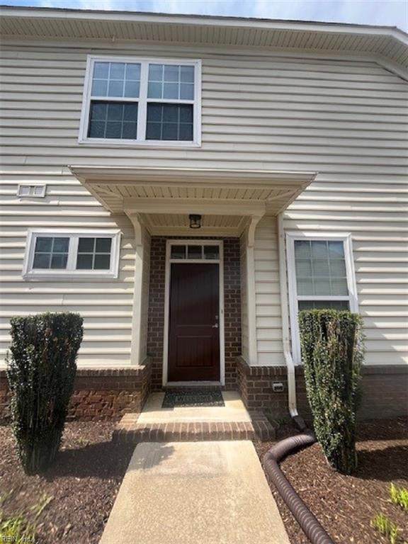 412 Tanners Green Ct - Photo 1