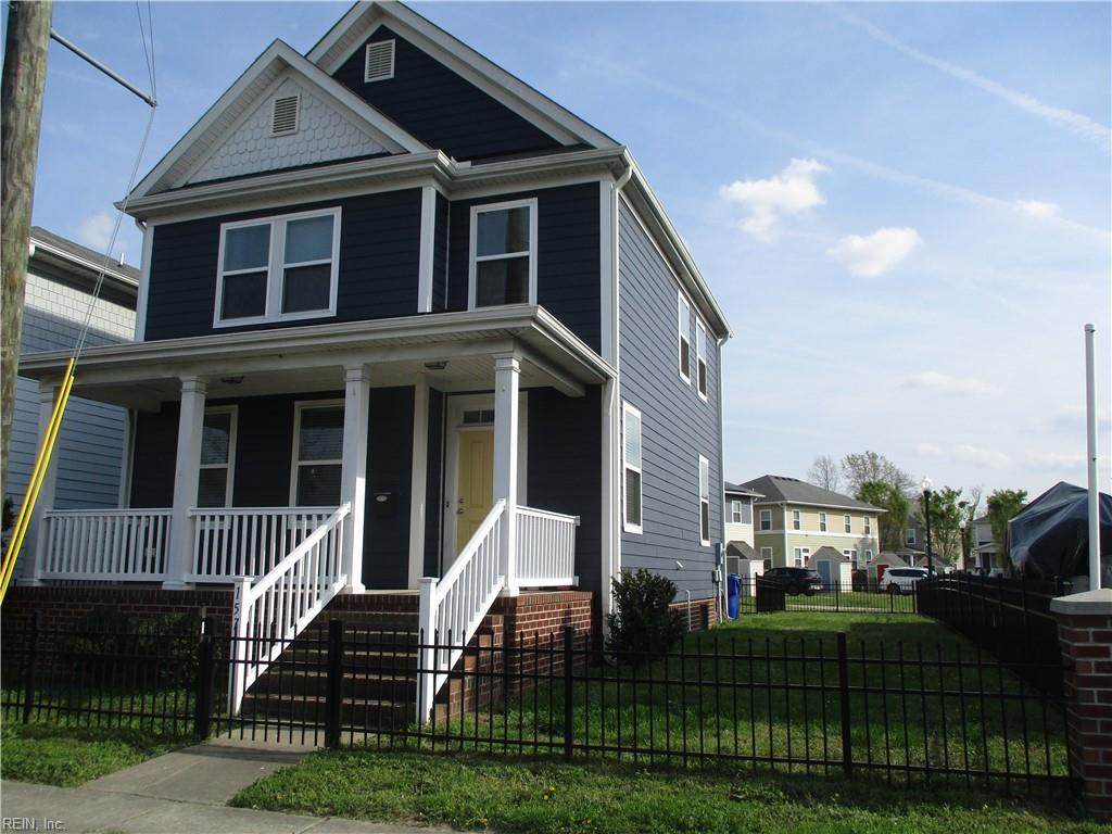 157 Hall Ave - Photo 1