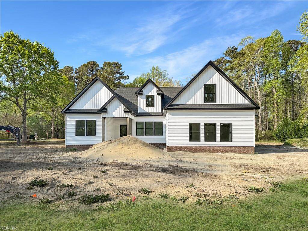 917 Maggie Ln - Photo 1