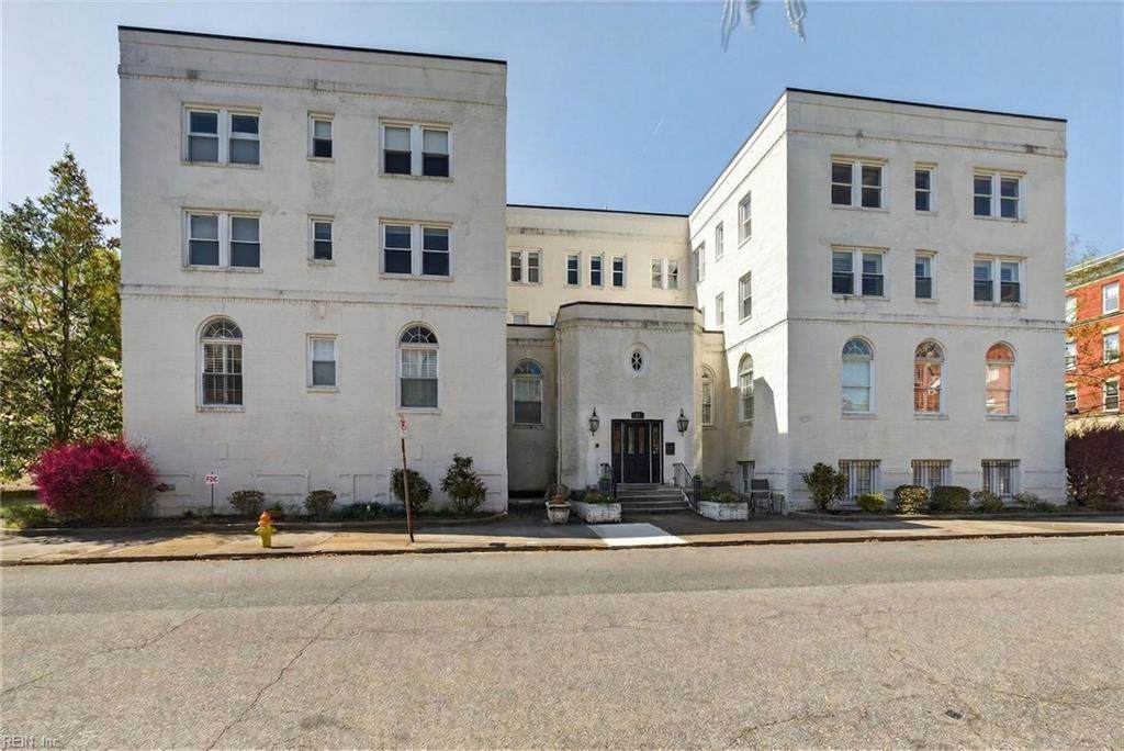 641 Redgate Ave - Photo 1