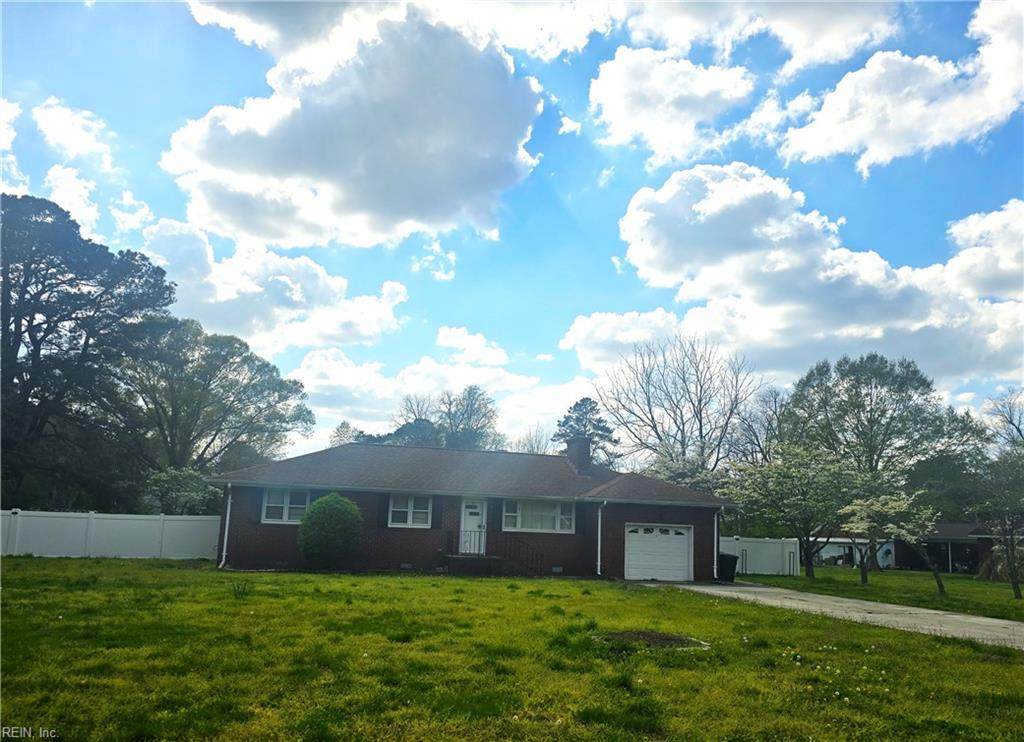 4904 Farrington Dr - Photo 1