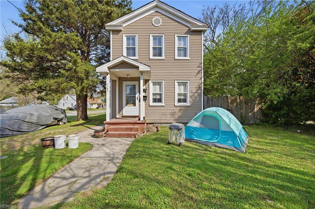 1101 Park Ave - Photo 1