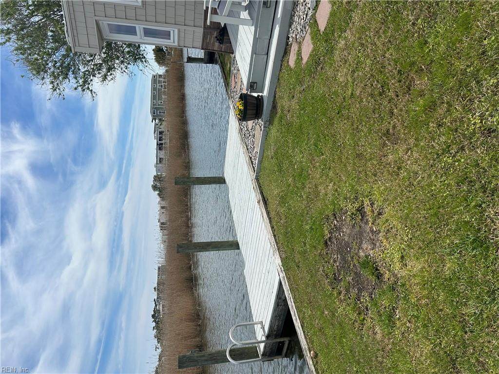 3665 Sandpiper Rd - Photo 1