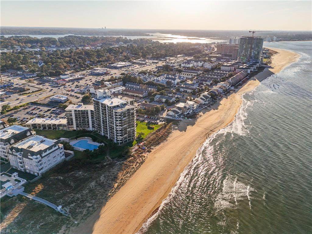 2830 Shore Dr - Photo 1