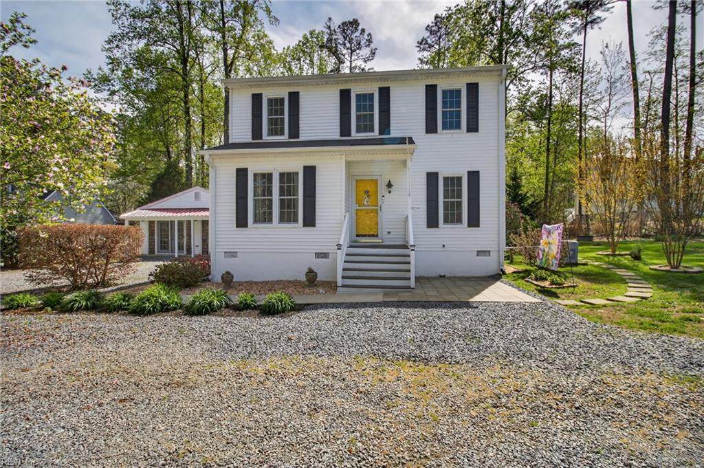 273 Oakes Cir - Photo 1