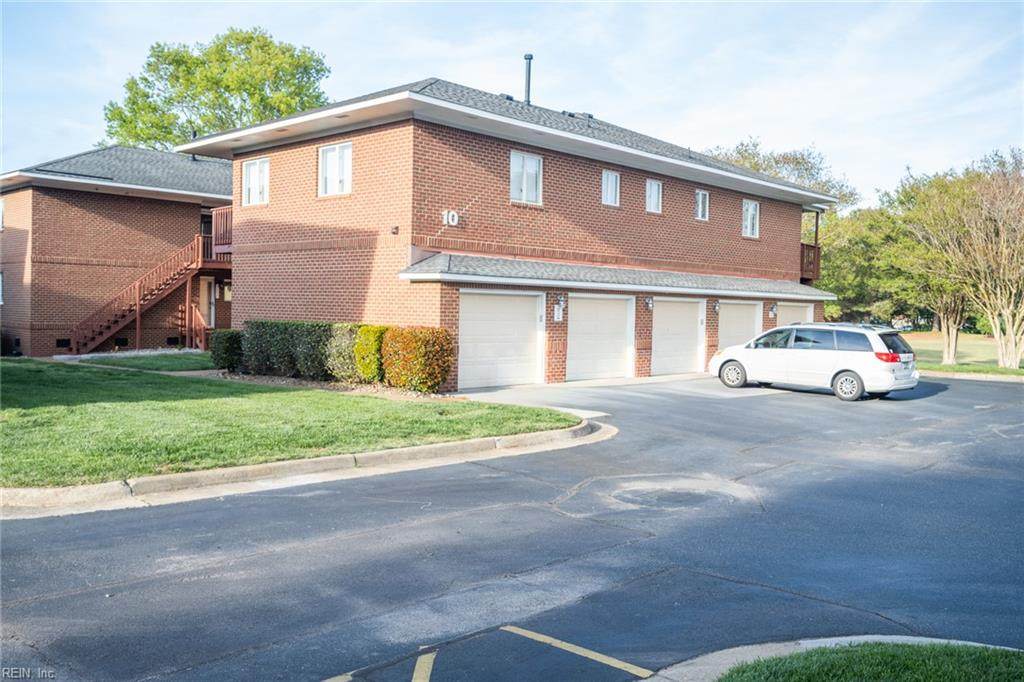 1250 Foursome Ln - Photo 1