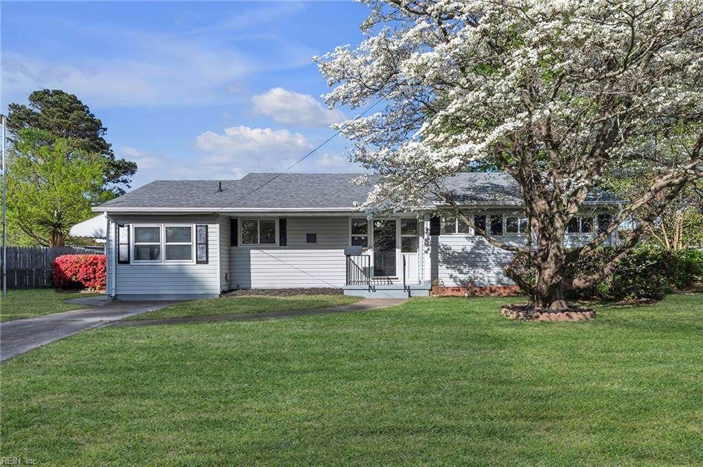 2208 Corbett Ave - Photo 1