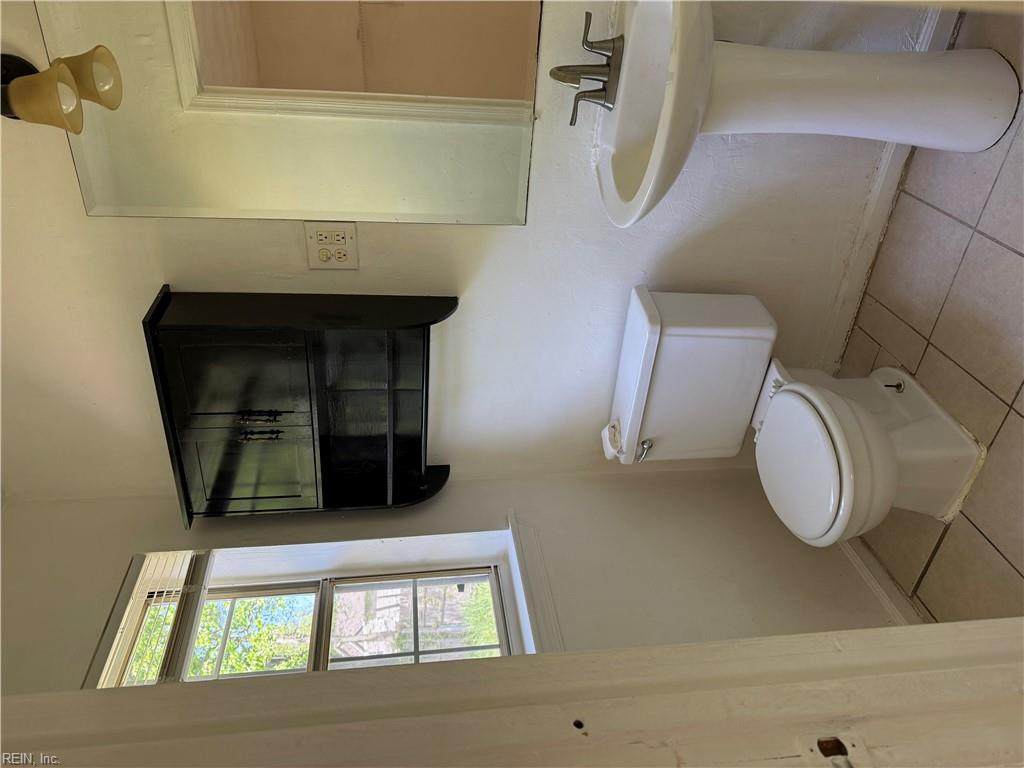 535 Greenbriar Ave - Photo 1