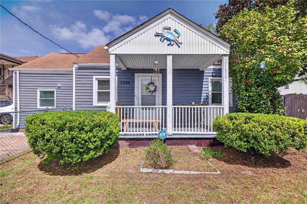 3544 Ocean View Ave - Photo 1