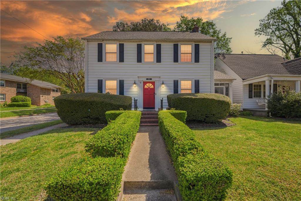 301 Douglas Ave - Photo 1