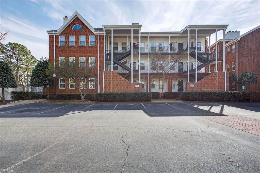 203 Westover Ave - Photo 1