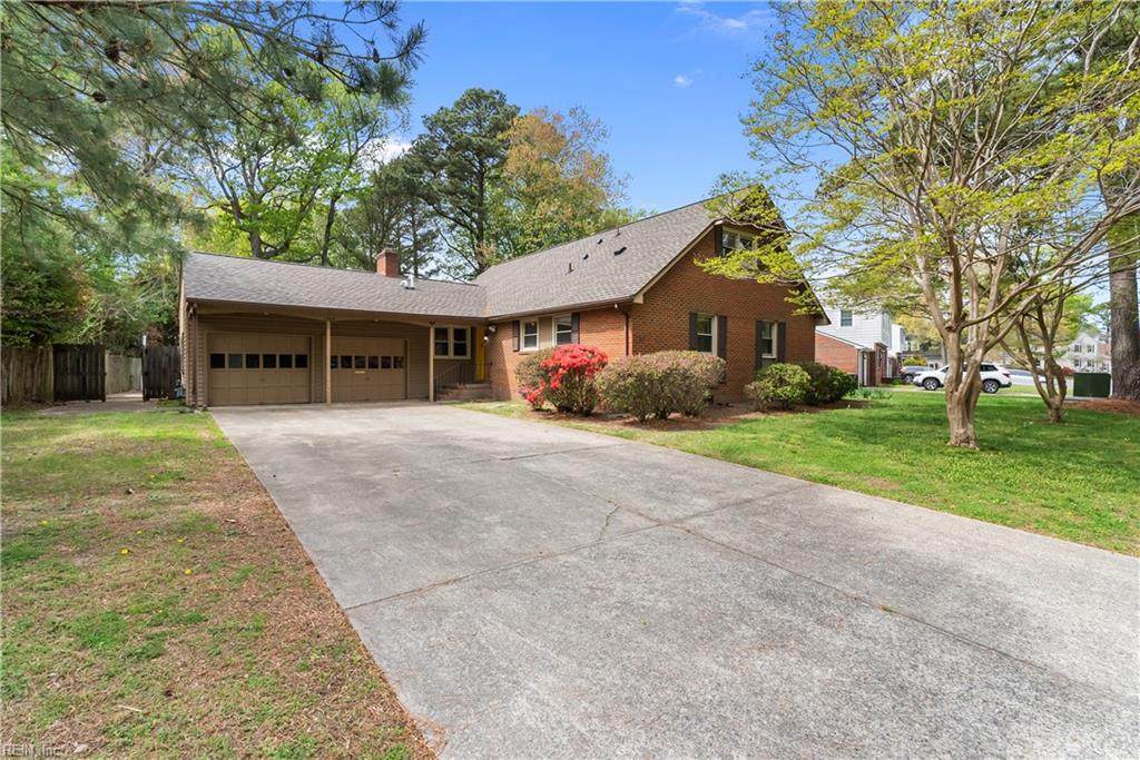 1769 Lafayette Dr - Photo 1