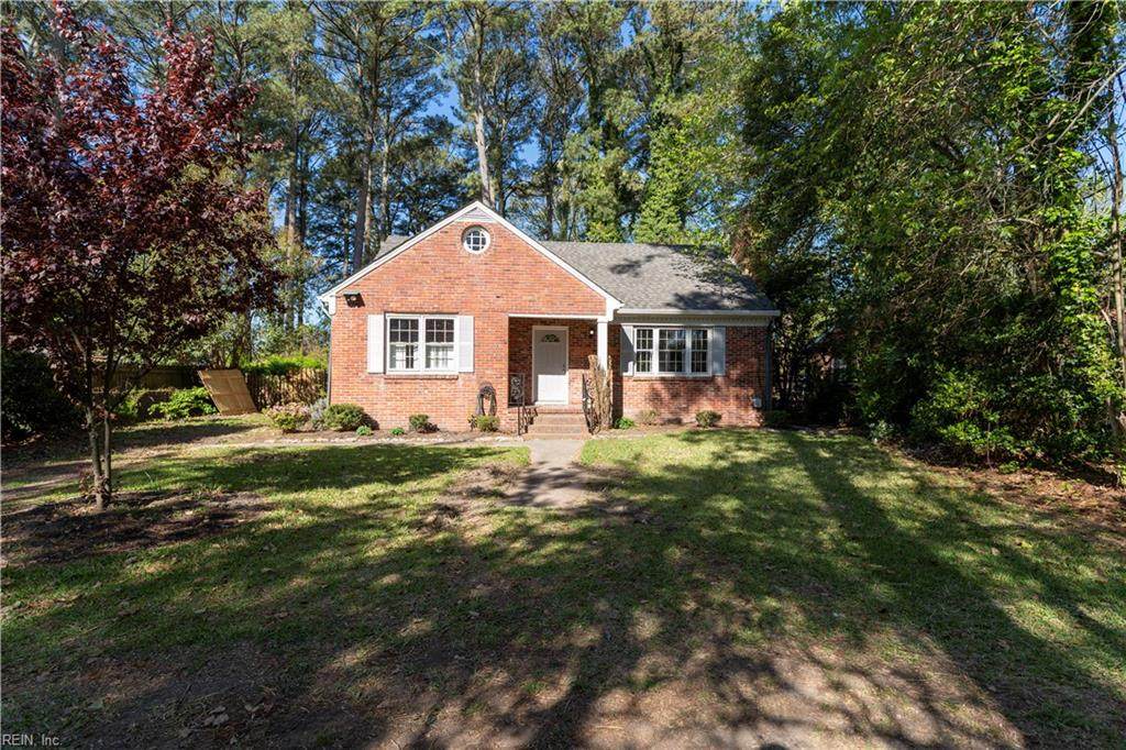 196 Mercury Blvd - Photo 1