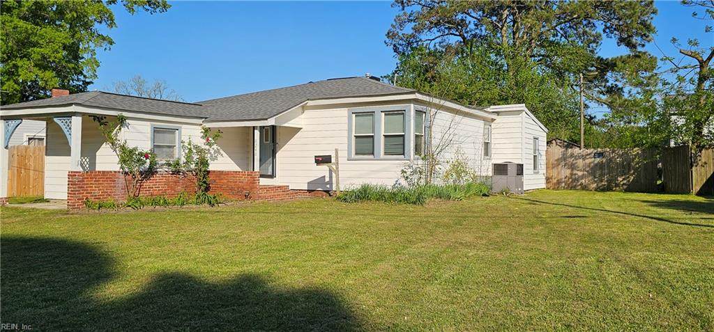8248 Simons Dr - Photo 1