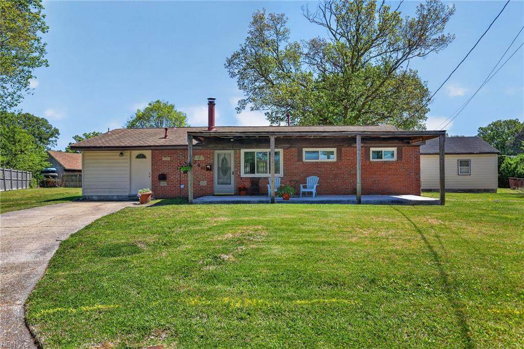 740 Lynch Cir - Photo 1