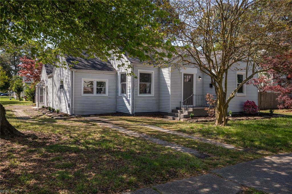 1202 Portlock Rd - Photo 1