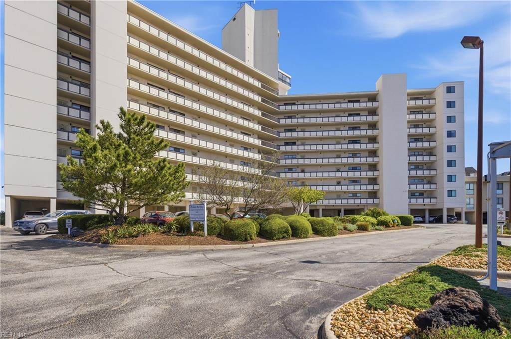2830 Shore Dr - Photo 1