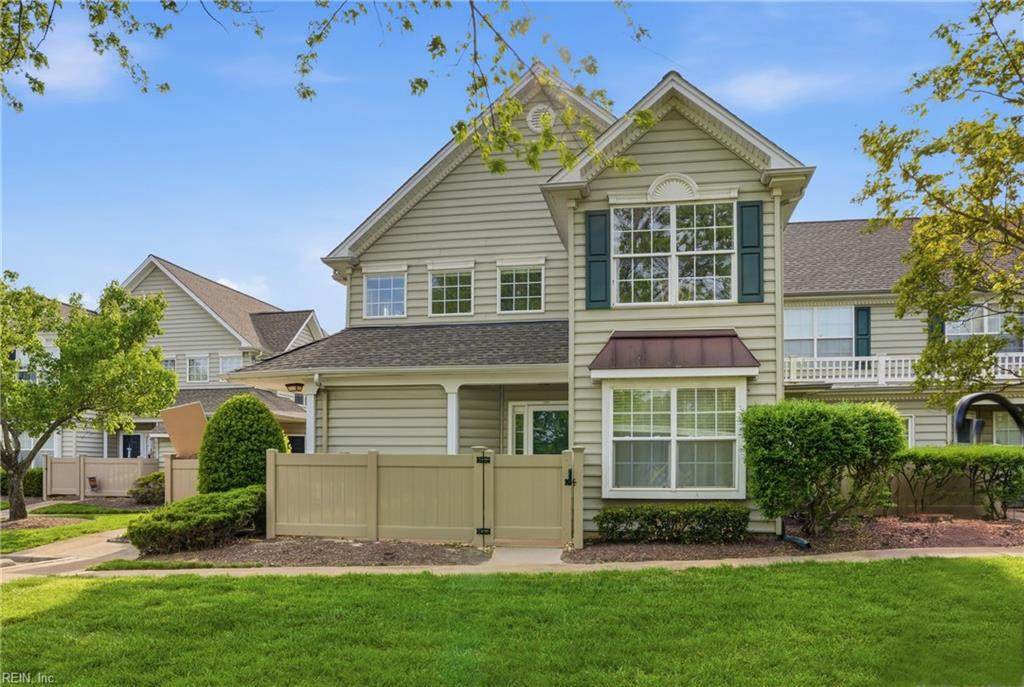 1303 Buoy Ct - Photo 1