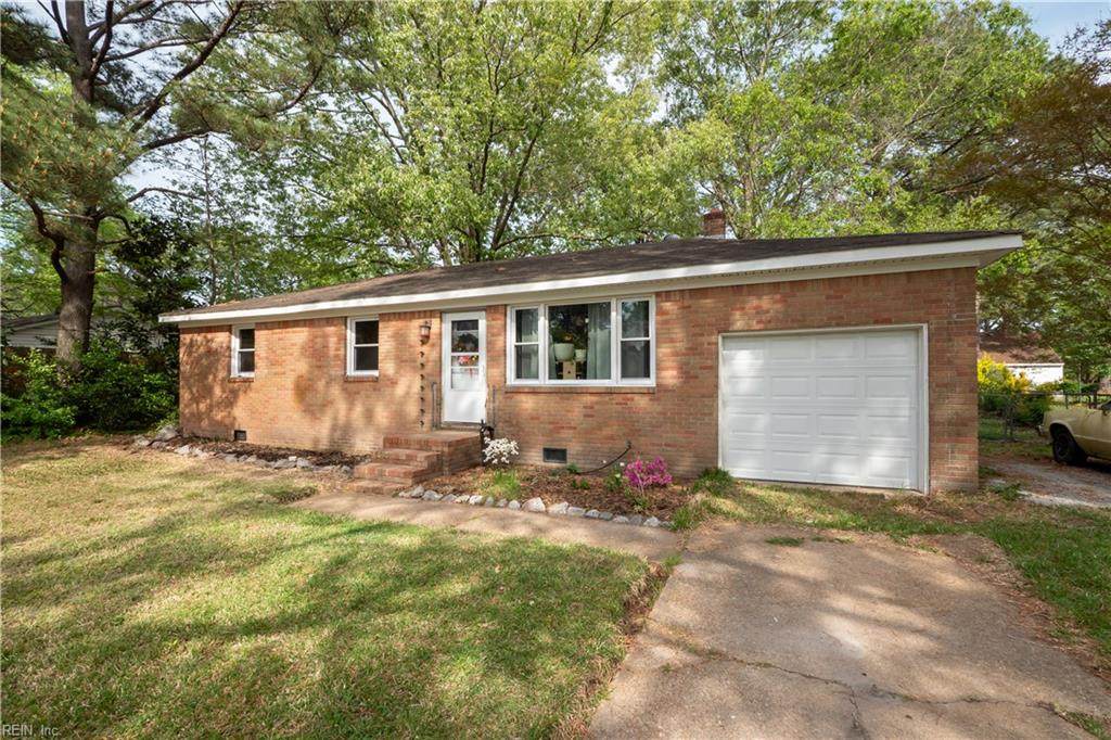 1009 Vanderploeg Dr - Photo 1