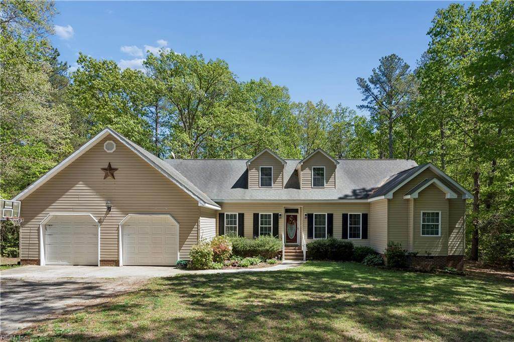 10107 Woods Creek Ln - Photo 1