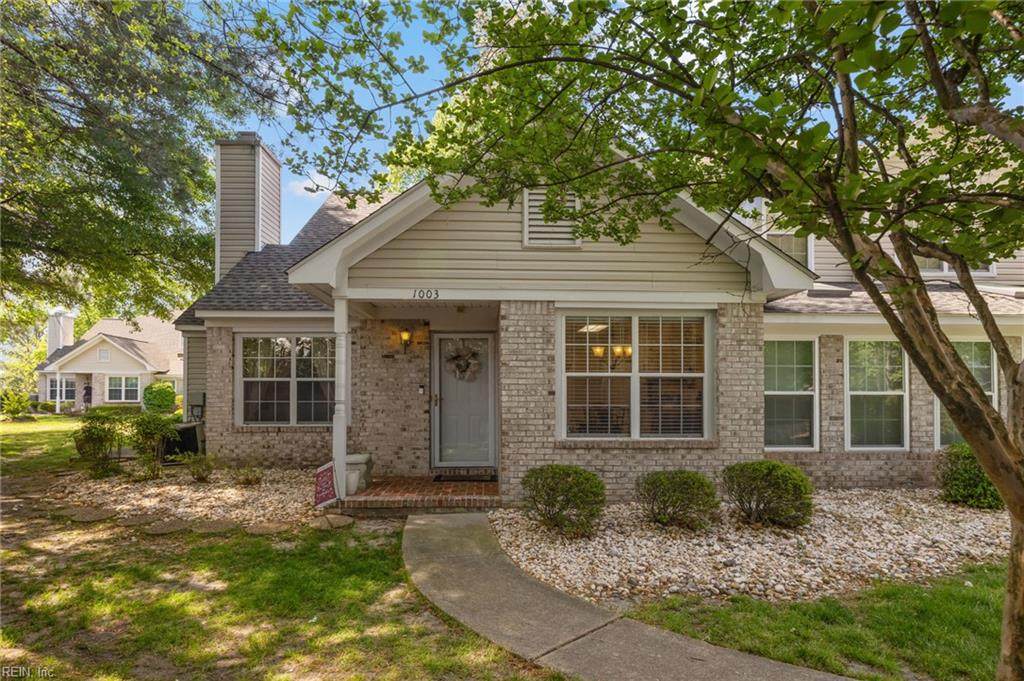 1003 Island Quay - Photo 1