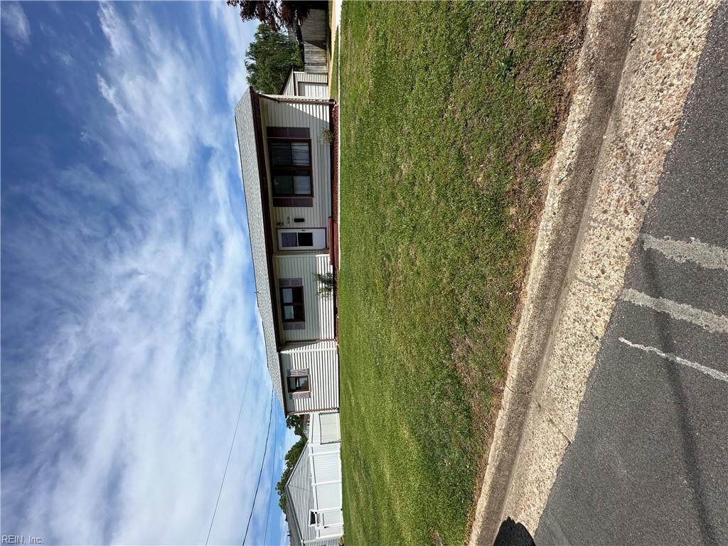 1636 King William Rd - Photo 1