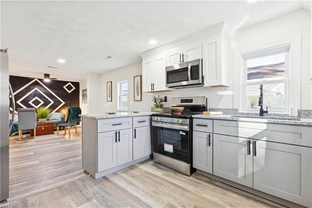 204 Bute St - Photo 1