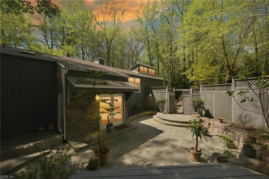 109 Holdsworth Rd - Photo 1