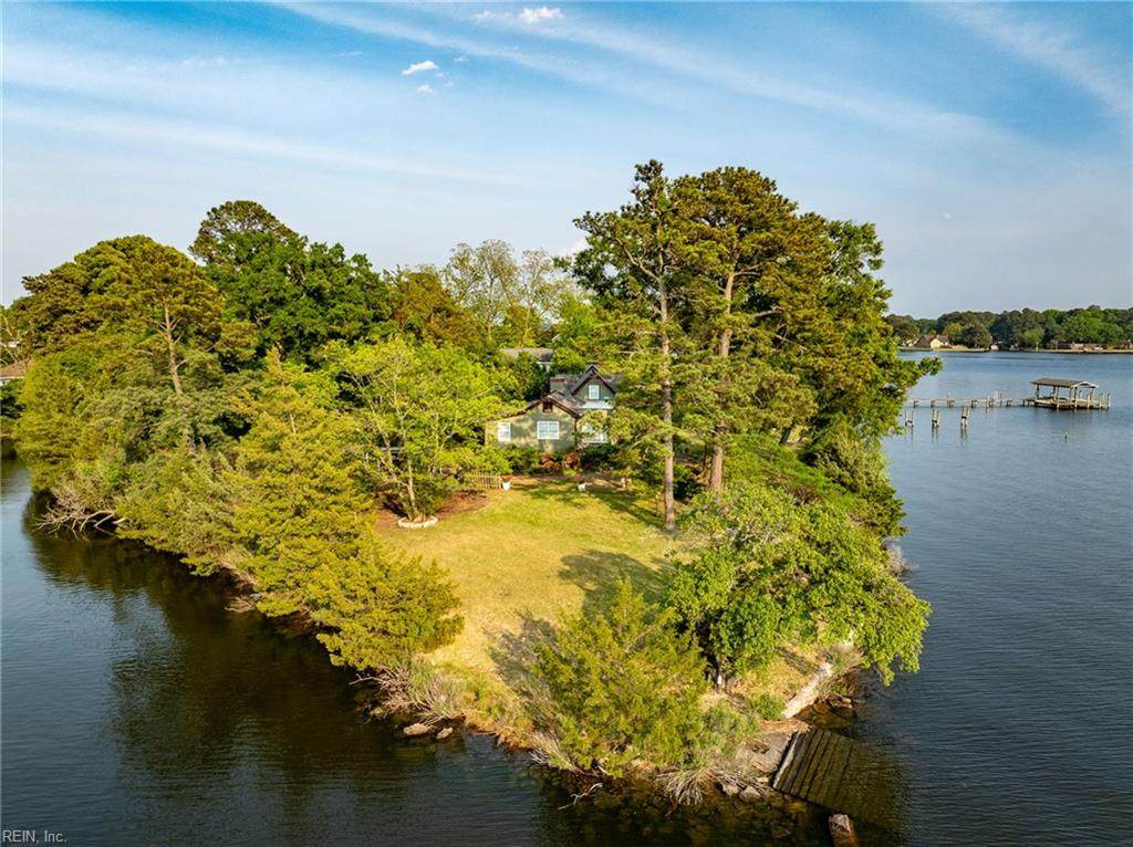 653 Ingleside Rd - Photo 1