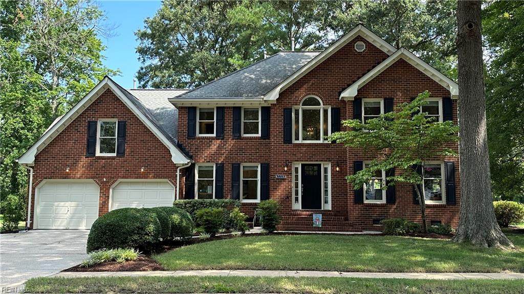 1008 Fairway Dr - Photo 1