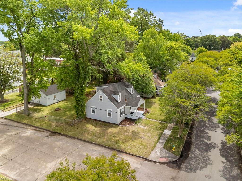 7644 Fayver Ave - Photo 1