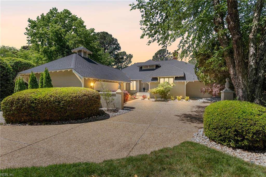 108 Broomfield Cir - Photo 1