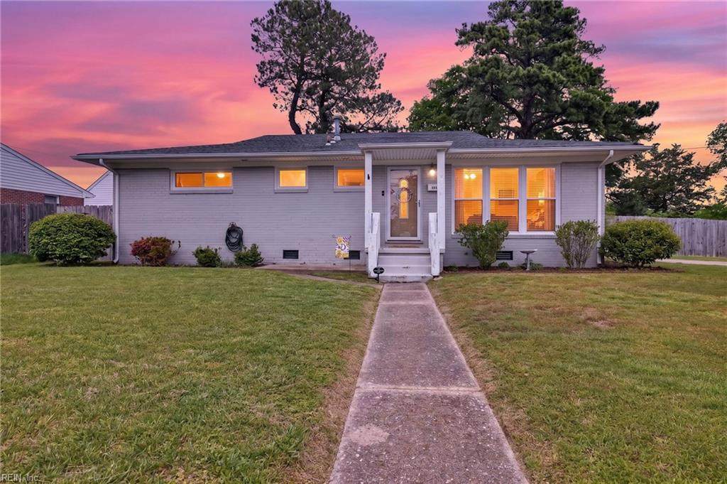 2932 Malden Ave - Photo 1