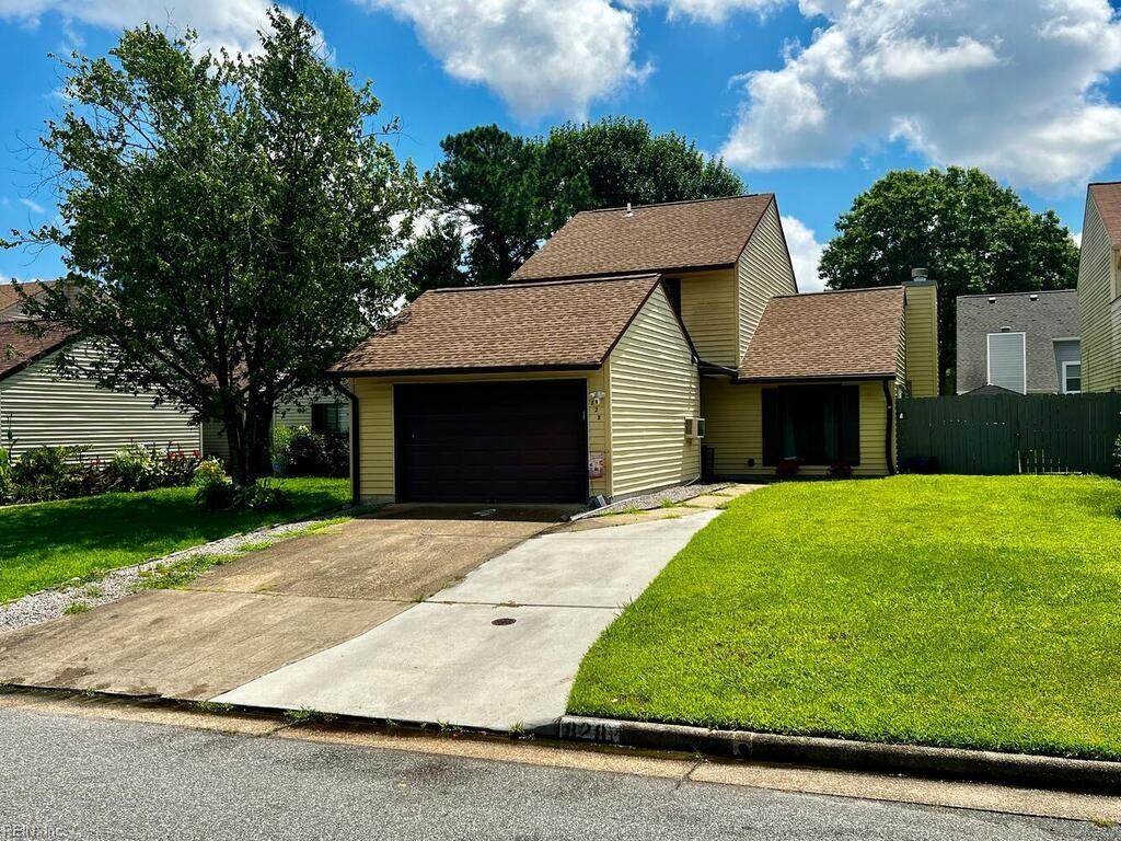 828 Crashaw St - Photo 1
