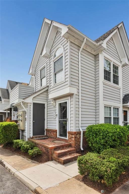 317 Wimbledon Chse - Photo 1