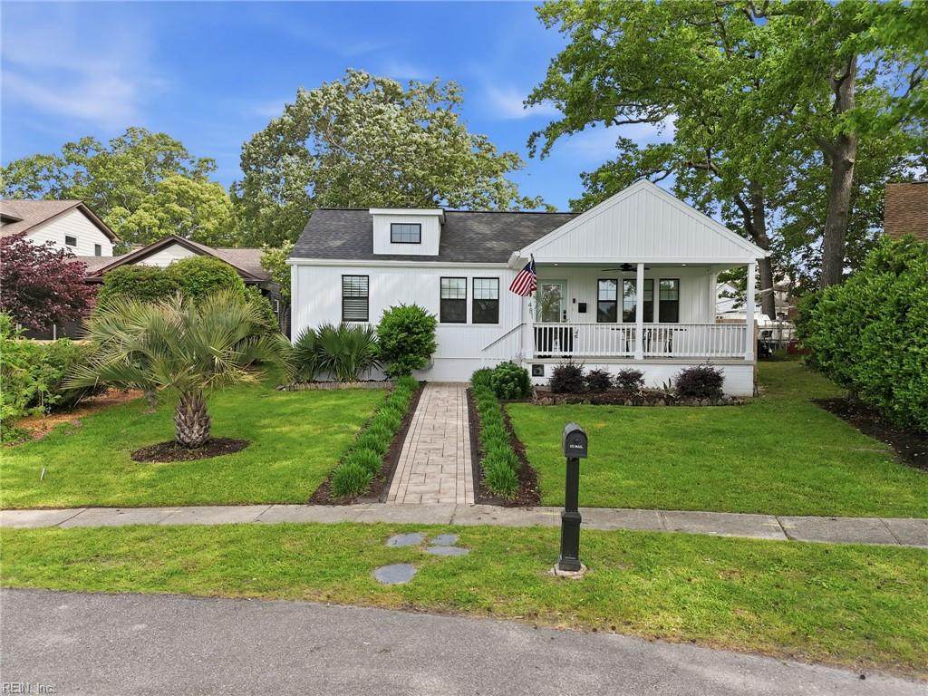 481 Lakewood Cir - Photo 1