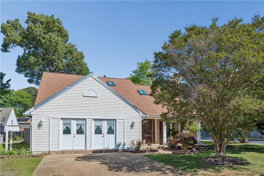 867 Belvoir Cir - Photo 1