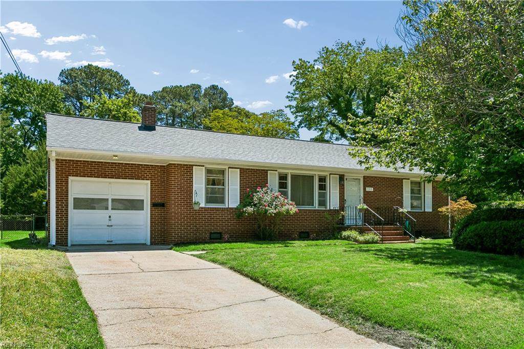 108 Hermitage Rd - Photo 1