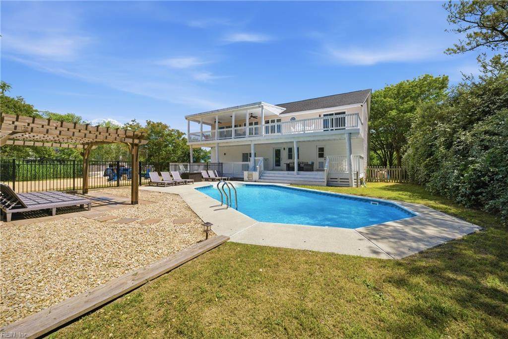 313 Sailfish Ln - Photo 1