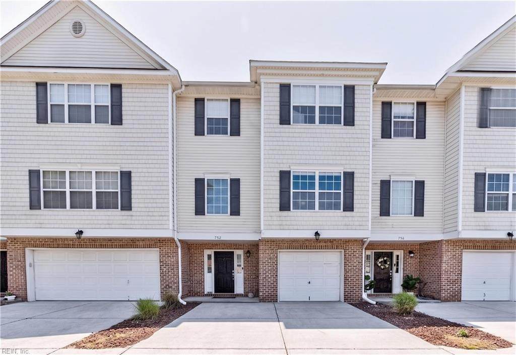 752 Sequoia Way - Photo 1