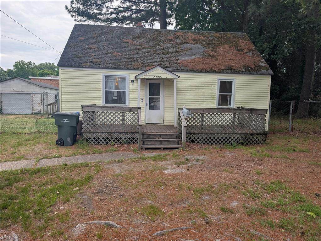 5177 Windermere Ave - Photo 1