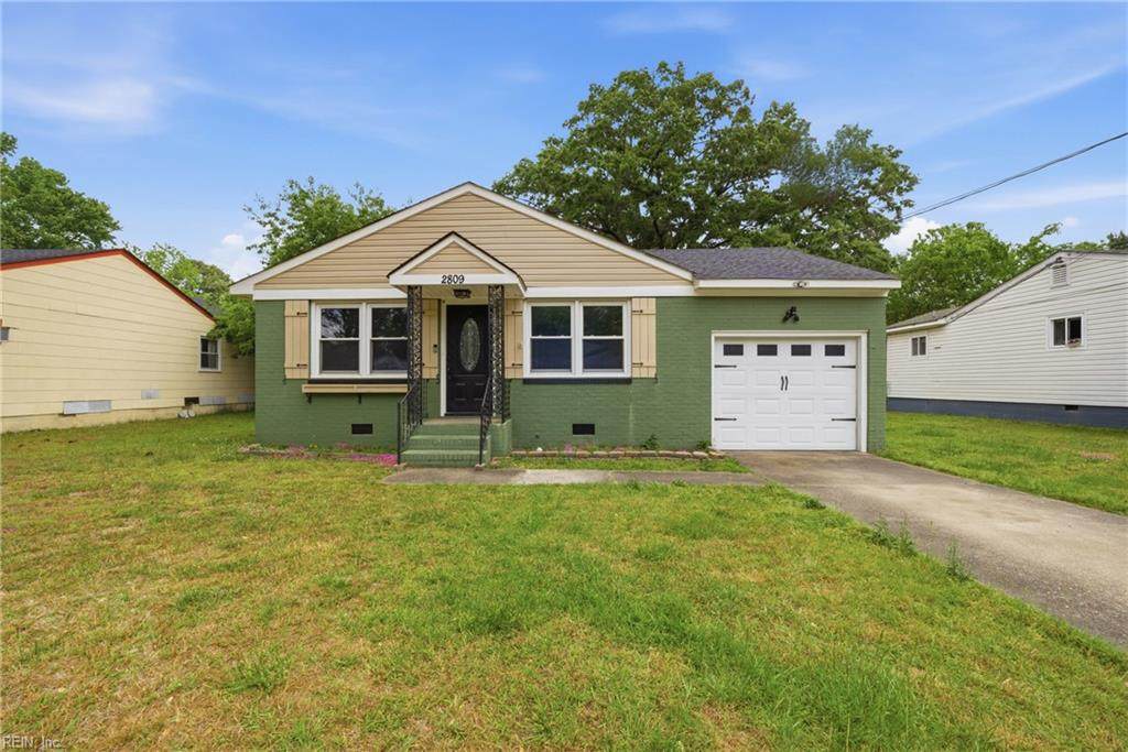 2809 Halsey St - Photo 1