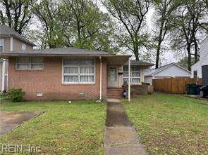 646 45th St - Photo 1