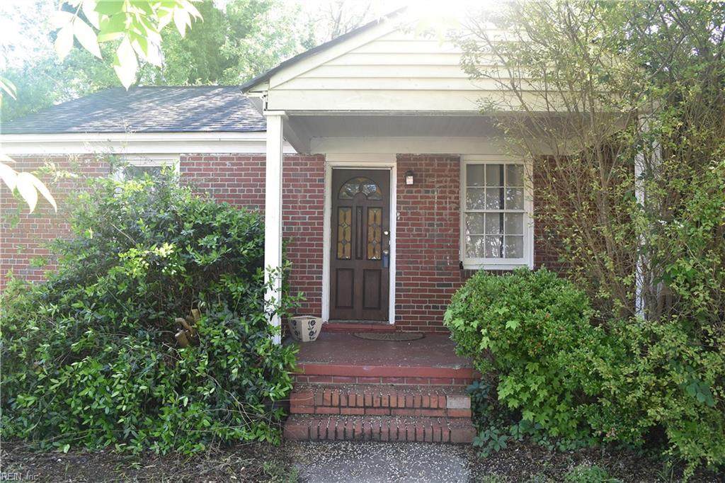 436 Seminole Rd - Photo 1