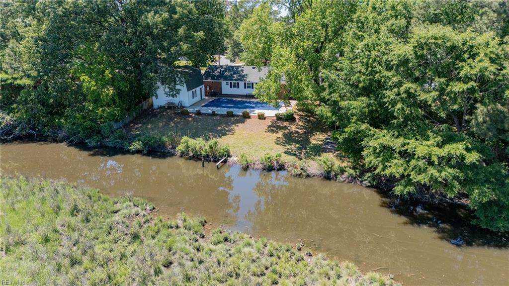 1145 Sherry Ave - Photo 1