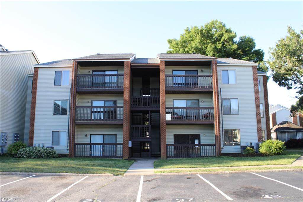 45 Haverford Ct - Photo 1