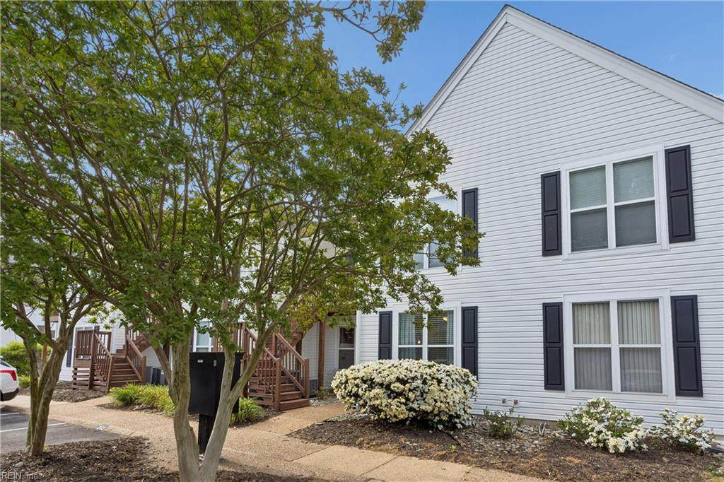 213 Persimmon Dr - Photo 1